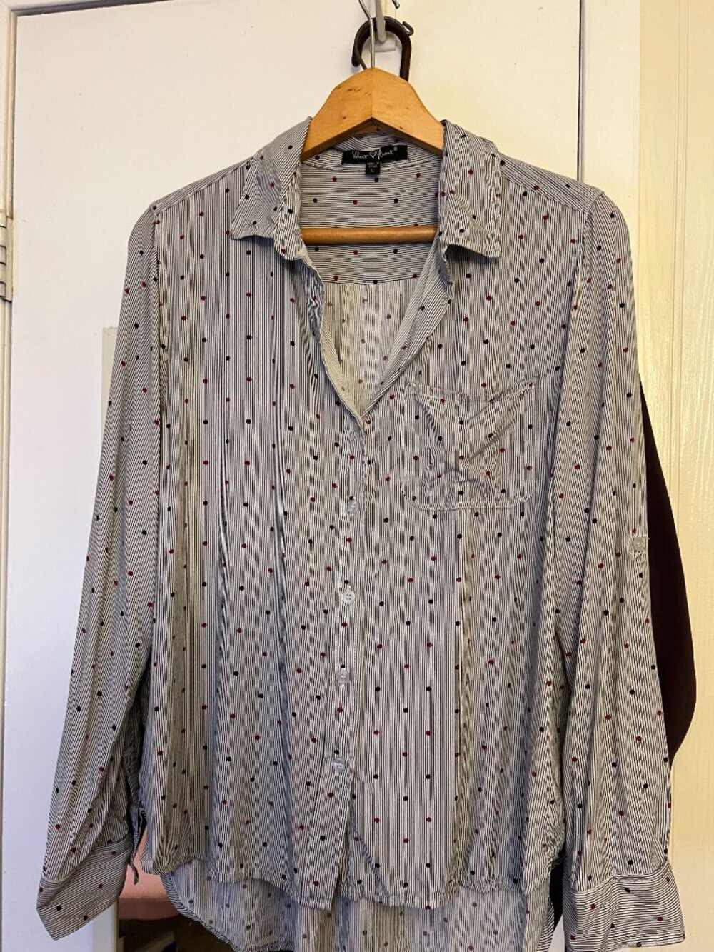 Velvet Heart Patterned Button‑Up Shirt – Women’s Large – Lightweight Casual